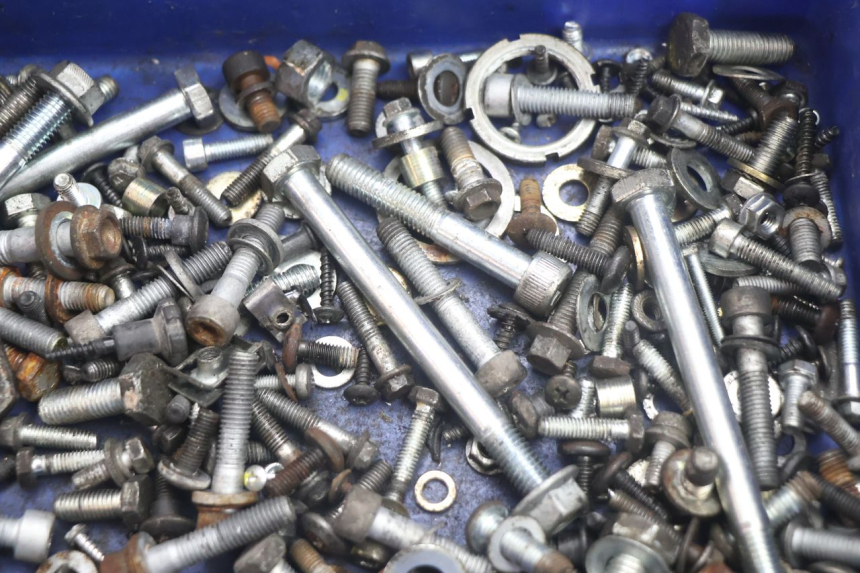 photo de TORNILLOS PIAGGIO MP3 125 (2006 - 2014) - Zoom estado de uso