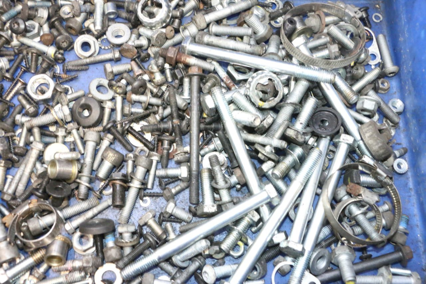 photo de TORNILLOS PIAGGIO MP3 500 (2016 - 2018) - Vista general del producto