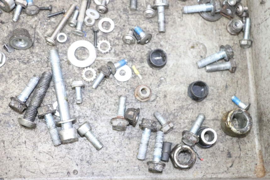 photo de TORNILLOS RIEJU MRT 50 (2018 - 2021) - Zoom estado de uso