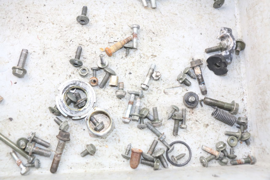 photo de TORNILLOS YAMASAKI MSX 50 (2013 - 2022) - Zoom estado de uso