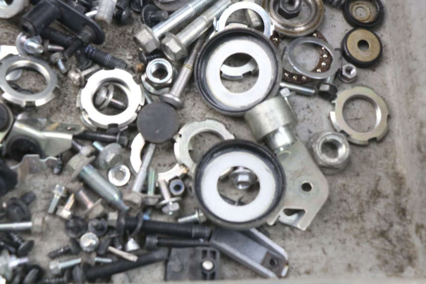 photo de TORNILLOS MBK MW TRYPTIK 125 (2017 - 2022) - Zoom estado de uso