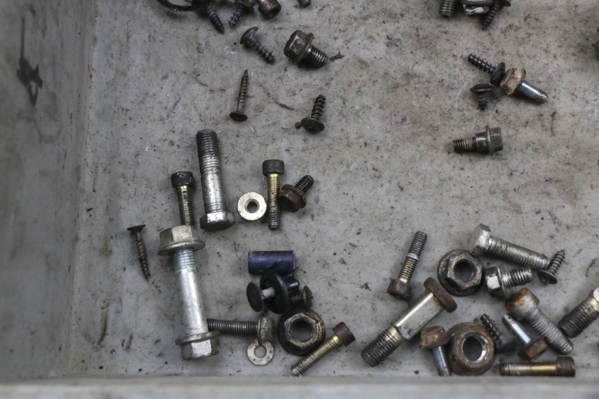 photo de TORNILLOS YAMAHA NEO'S NEOS 2T 50 (2007 - 2017) - Detalle de la pieza