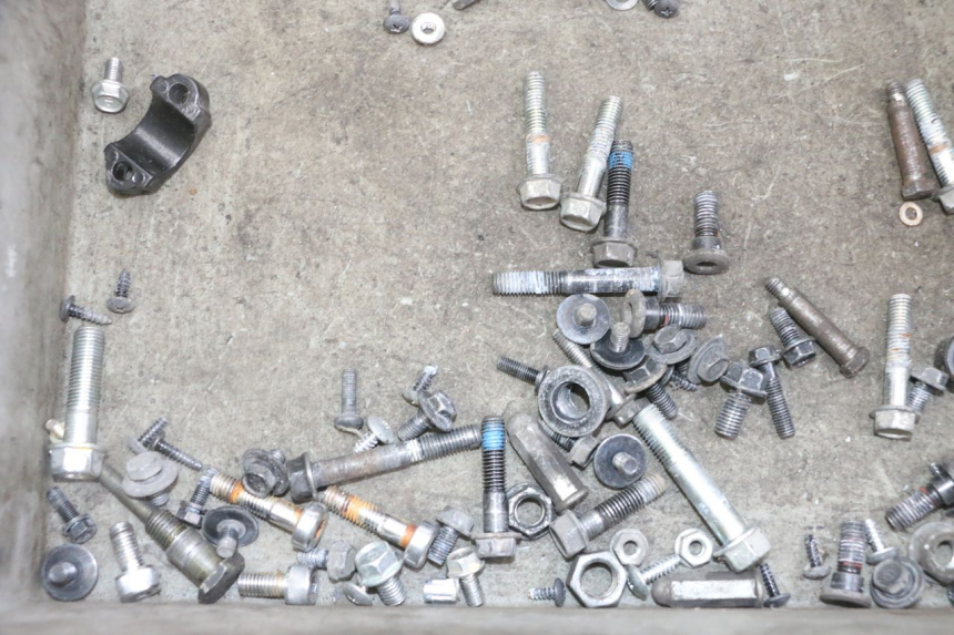 photo de TORNILLOS KYMCO LIKE 4T 50 (2019 - 2025) - Zoom estado de uso