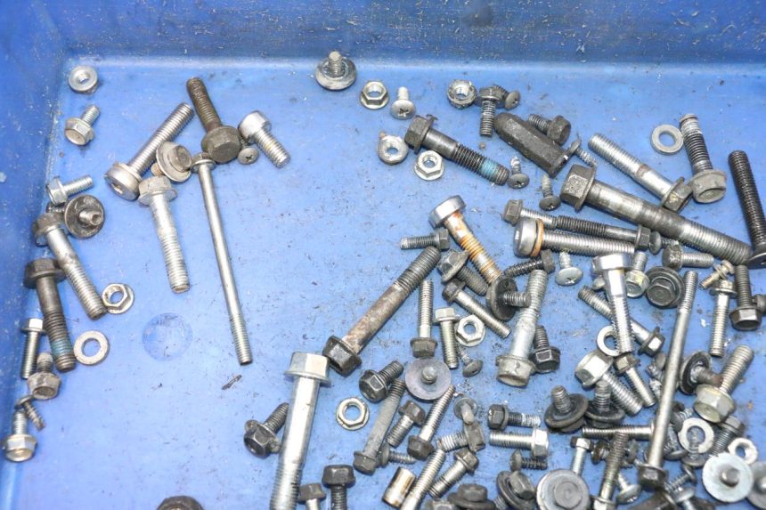 photo de TORNILLOS KYMCO LIKE 4T 50 (2019 - 2025) - Primer plano técnico