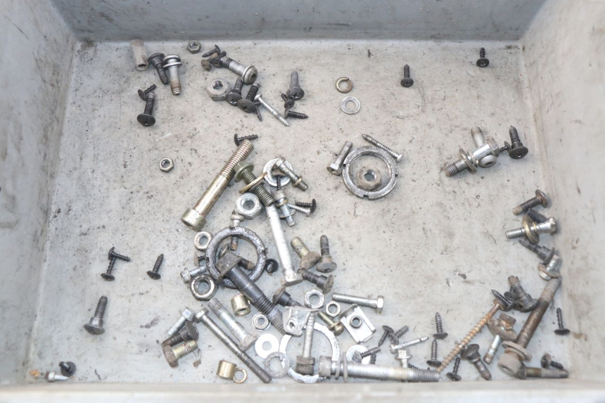 photo de BOLSA DE TORNILLERÍA TORNILLO PIAGGIO NEW TYPHOON 50 (2010 - 2017) - Vista principal