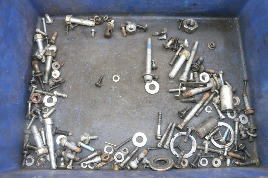 photo de BOLSA DE TORNILLERÍA TORNILLO PIAGGIO NEW TYPHOON 50 (2018 - 2021) - Vista principal