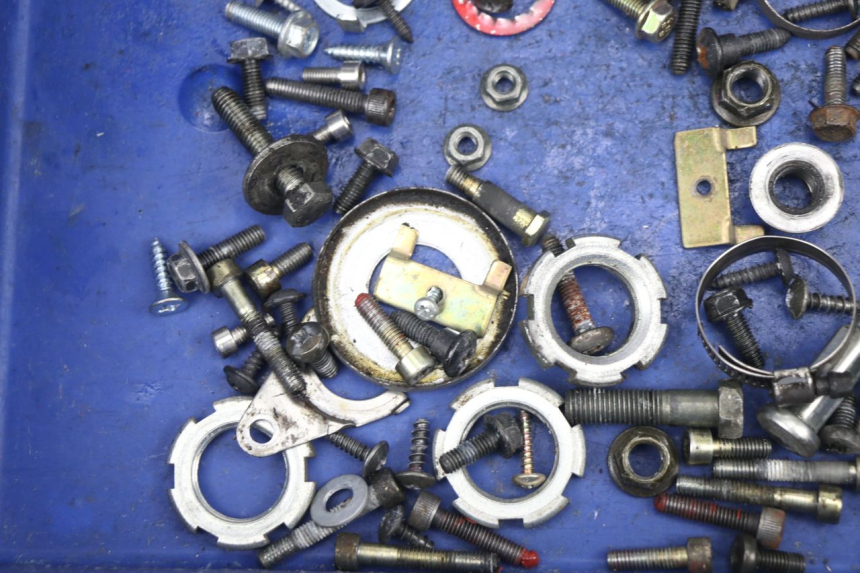 photo de TORNILLOS MBK NITRO 50 (2004 - 2008) - Otra perspectiva