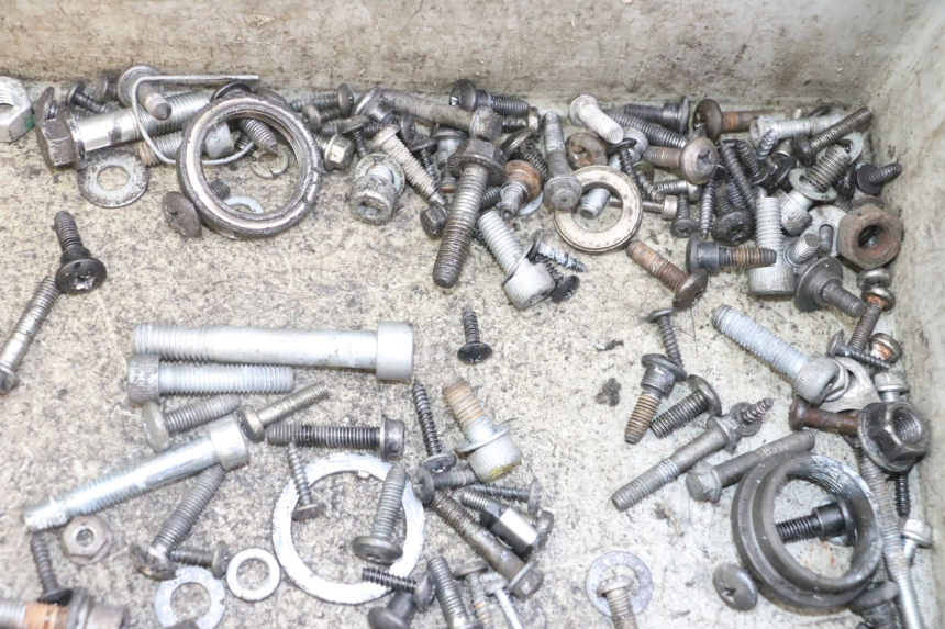 photo de TORNILLOS PIAGGIO NRG POWER PUREJET 50 (2018 - 2021) - Primer plano técnico