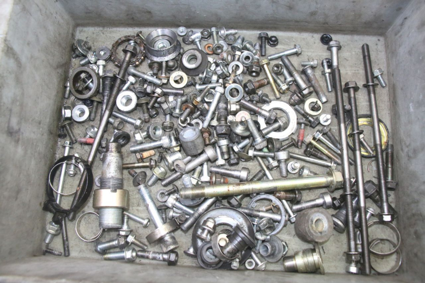 photo de TORNILLOS HONDA NTV DEAUVILLE 650 (2001 - 2006) - Vista principal