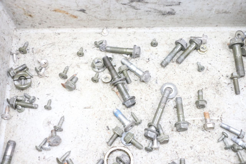 photo de BOLSA DE TORNILLERÍA JM MOTORS OLDIES GT 4T 50 (2018 - 2025) - Zoom estado de uso