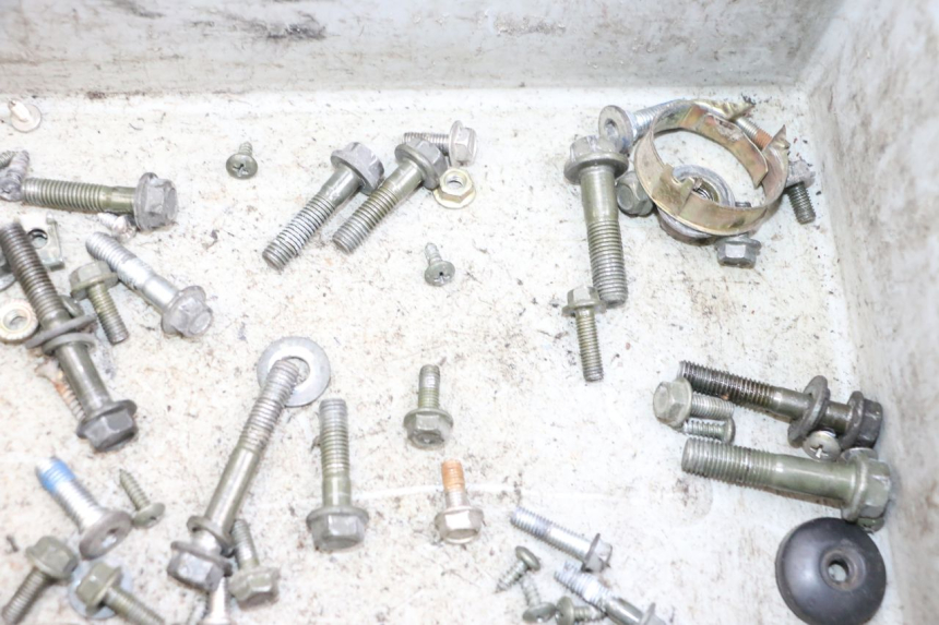 photo de BOLSA DE TORNILLERÍA JM MOTORS OLDIES GT 4T 50 (2018 - 2025) - Vista general del producto