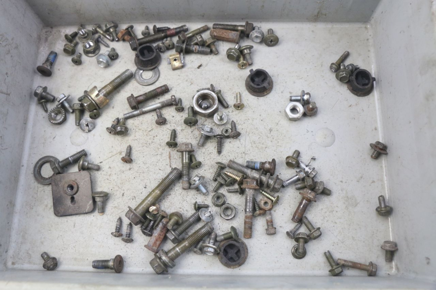 photo de BOLSA DE TORNILLERÍA TORNILLO SYM ORBIT 2 4T 50 (2008 - 2017) - Vista principal