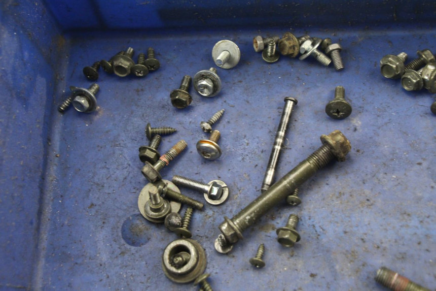 photo de TORNILLOS SYM ORBIT 2 TS 2T 50 (2011 - 2016) - Otra perspectiva