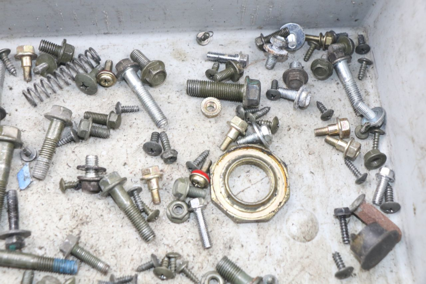 photo de TORNILLOS SYM ORBIT III 3 4T 50 (2021 - 2025) - Otra perspectiva