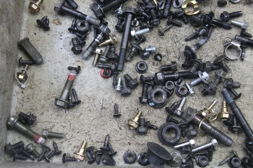 photo de TORNILLOS SYM ORBIT III 3 4T 50 (2021 - 2025) - Otra perspectiva