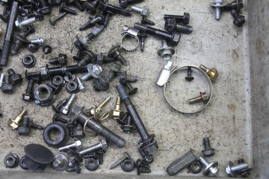 photo de TORNILLOS SYM ORBIT III 3 4T 50 (2021 - 2025) - Primer plano técnico