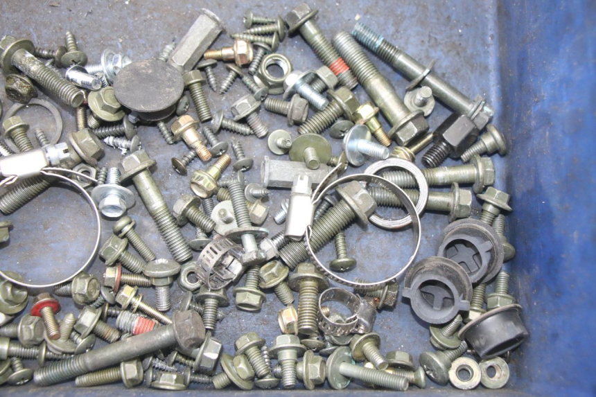 photo de TORNILLOS SYM ORBIT III 3 4T 50 (2021 - 2025) - Zoom estado de uso