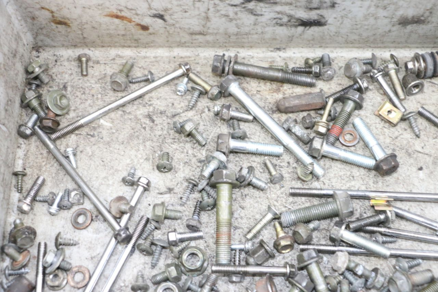 photo de TORNILLOS SYM ORBIT III 3 4T 50 (2021 - 2025) - Zoom estado de uso