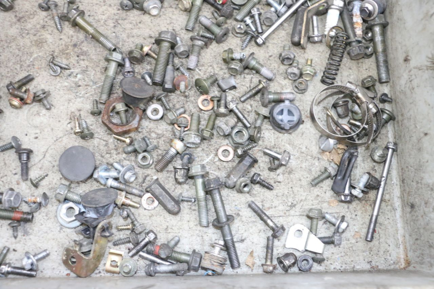 photo de BOLSA DE TORNILLERÍA TORNILLO SYM ORBIT III 3 4T 50 (2018 - 2021) - Detalle de la pieza