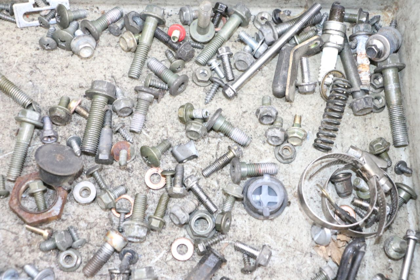 photo de BOLSA DE TORNILLERÍA TORNILLO SYM ORBIT III 3 4T 50 (2018 - 2021) - Vista general del producto