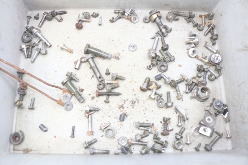 photo de BOLSA DE TORNILLERÍA TORNILLO TNT MOTOR OTTO 2T 50 (2012 - 2018) - Vista principal