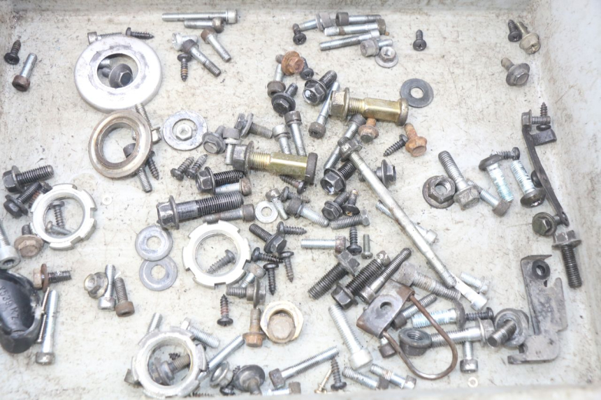 photo de BOLSA DE TORNILLERÍA TORNILLO MBK OVETTO 2T 50 (2007 - 2017) - Detalle de la pieza