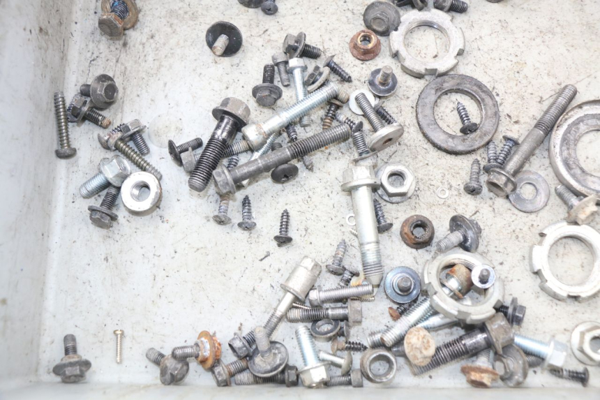 photo de TORNILLOS MBK OVETTO 4T 50 (2008 - 2016) - Zoom estado de uso