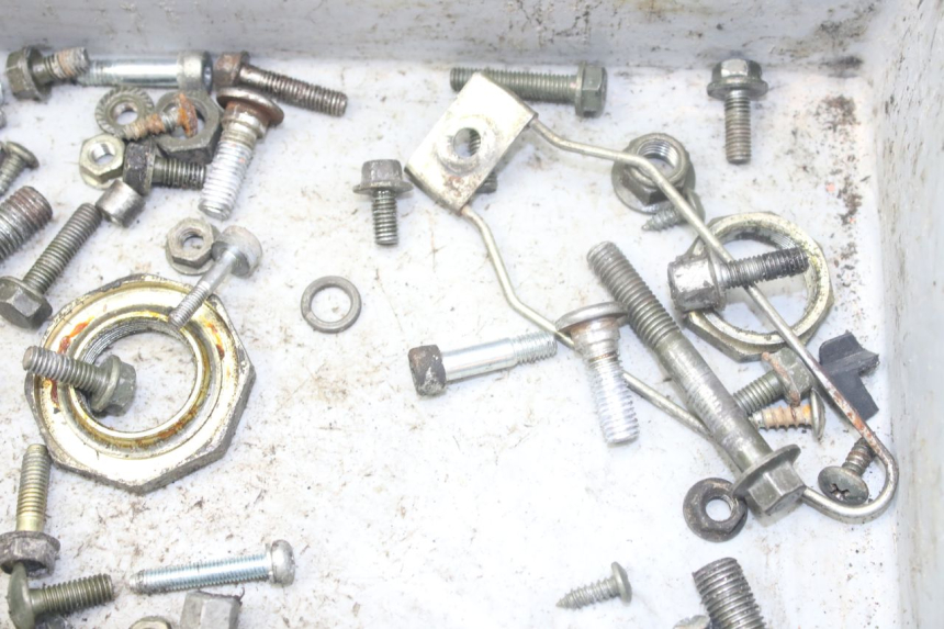 photo de BOLSA DE TORNILLERÍA TORNILLO IMF INDUSTRIE PACH 2T 50 (2009 - 2018) - Otra perspectiva