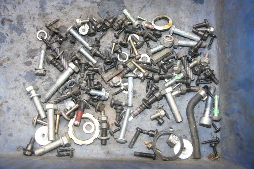 photo de BOLSA DE TORNILLERÍA TORNILLO PEUGEOT CITYSTAR 2T 50 (2018 - 2021) - Vista principal