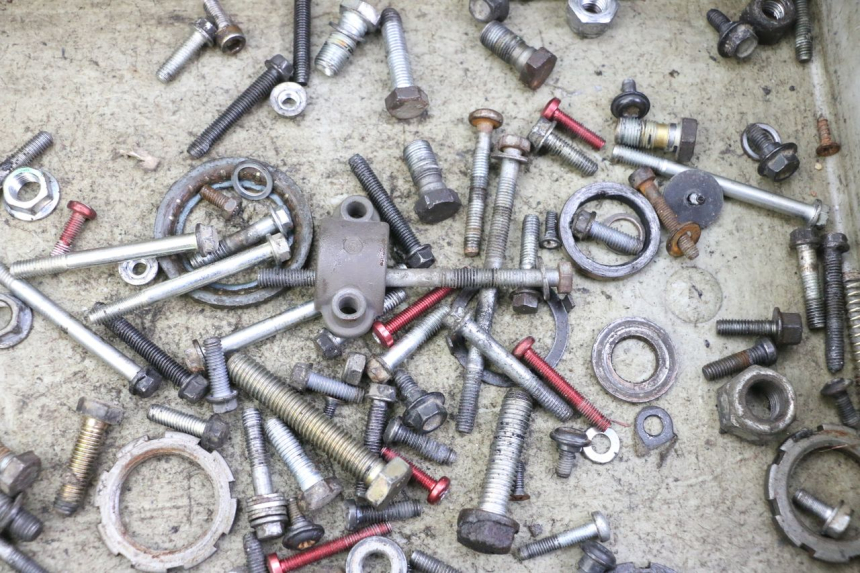 photo de BOLSA DE TORNILLERÍA TORNILLO PEUGEOT TKR TREKKER FURIOUS 50 (2005 - 2014) - Detalle de la pieza