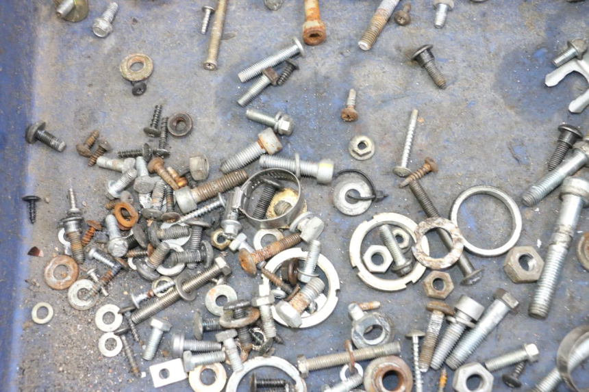 photo de TORNILLOS PIAGGIO BEVERLY 125 (1998 - 2005) - Detalle de la pieza