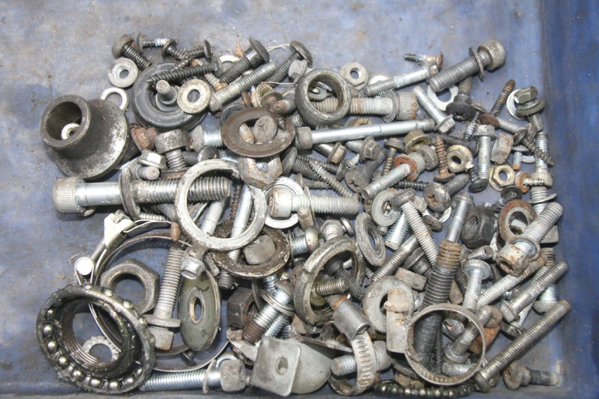 photo de TORNILLOS PIAGGIO VESPA GRANTURISMO 125 (2003 - 2007) - Vista principal