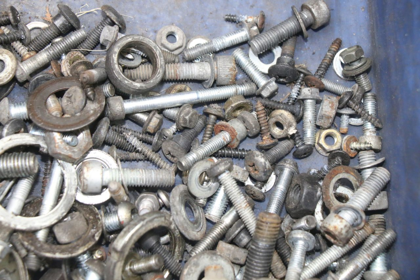 photo de TORNILLOS PIAGGIO VESPA GRANTURISMO 125 (2003 - 2007) - Zoom estado de uso