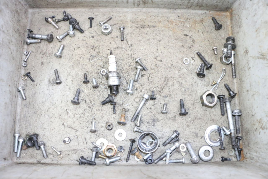 photo de BOLSA DE TORNILLERÍA TORNILLO PIAGGIO ZIP 2T 50 (2009 - 2019) - Vista principal