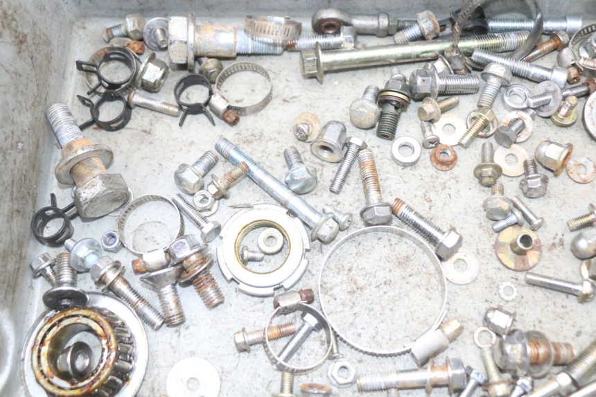 photo de TORNILLOS REGAL RAPTOR SPYDER 125 (2010 - 2018) - Detalle de la pieza