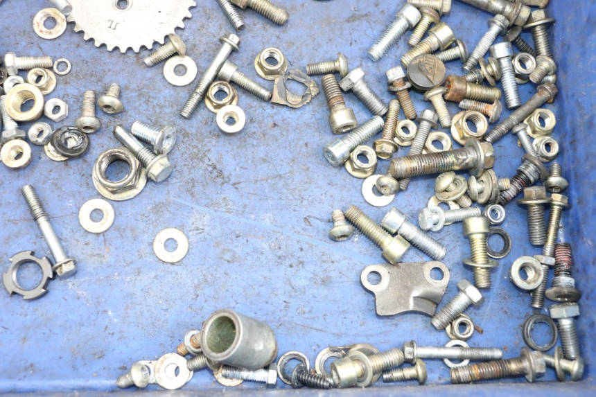 photo de TORNILLOS APOLLO RFZ 140 - Zoom estado de uso