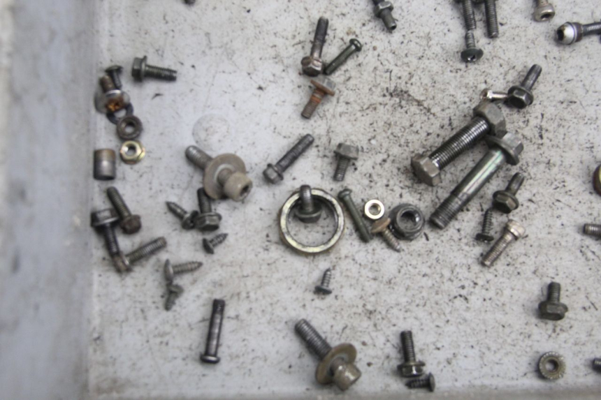 photo de BOLSA DE TORNILLERÍA TORNILLO TNT MOTOR ROMA 10' 2T 50 (2011 - 2018) - Detalle de la pieza