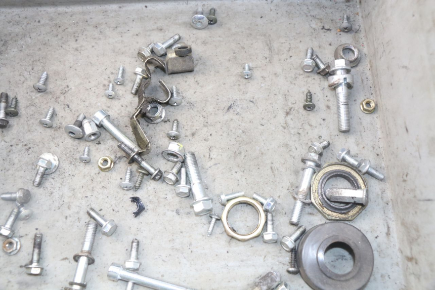 photo de BOLSA DE TORNILLERÍA TORNILLO TNT MOTOR ROMA 10' 4T 50 (2019 - 2022) - Detalle de la pieza