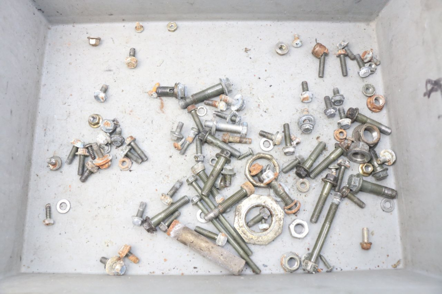 photo de BOLSA DE TORNILLERÍA TORNILLO TNT MOTOR ROMA 10' 4T 50 (2007 - 2018) - Vista principal