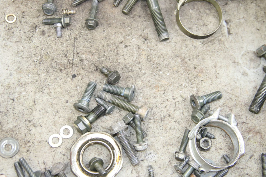 photo de BOLSA DE TORNILLERÍA TORNILLO TNT MOTOR ROMA 10' 4T 50 (2007 - 2018) - Detalle de la pieza