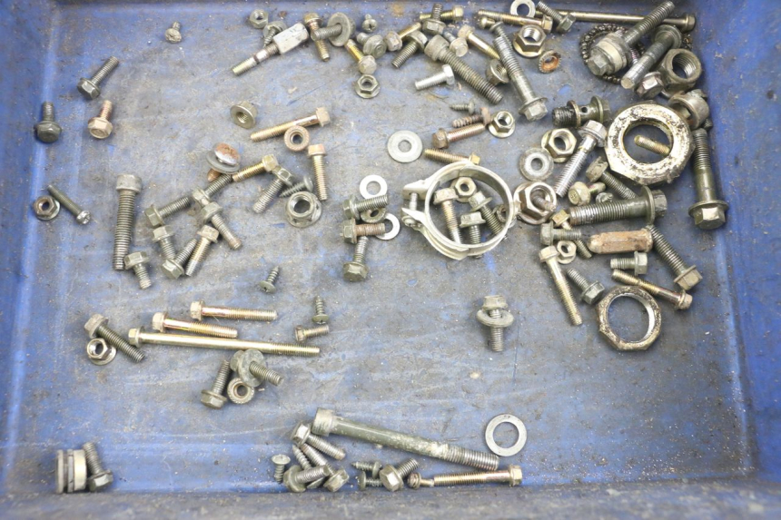 photo de BOLSA DE TORNILLERÍA TORNILLO TNT MOTOR ROMA 10' 4T 50 (2007 - 2018) - Detalle de la pieza