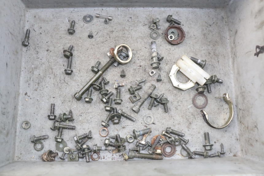 photo de TORNILLOS TNT MOTOR ROMA 12' 2T 50 (2007 - 2018) - Vista principal