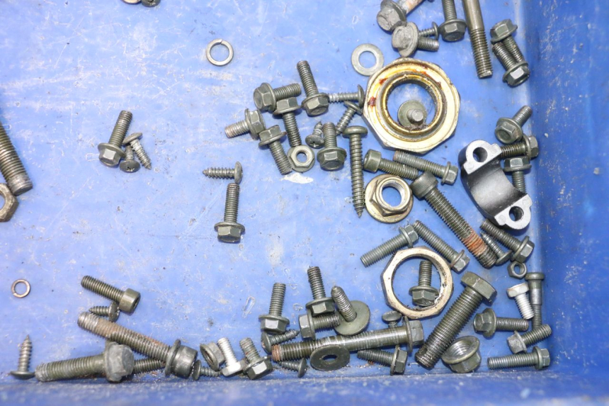 photo de TORNILLOS TNT MOTOR ROMA 12' 2T 50 (2007 - 2018) - Primer plano técnico