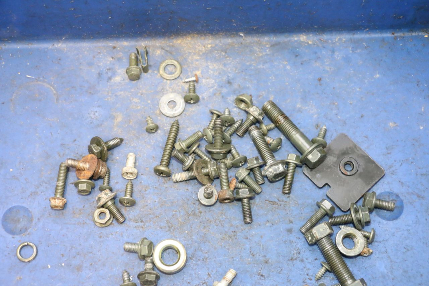 photo de TORNILLOS TNT MOTOR ROMA 12' 2T 50 (2007 - 2018) - Primer plano técnico