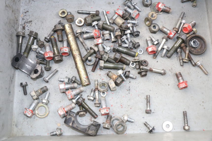 photo de TORNILLOS ADLY RS SUPERSONIC 50 (2005 - 2010) - Detalle de la pieza