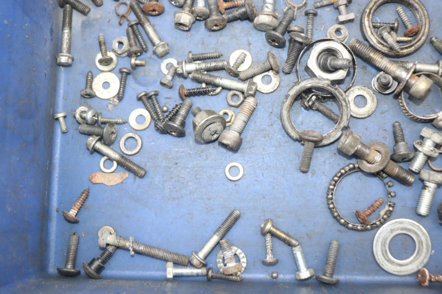 photo de TORNILLOS GILERA RUNNER LC 50 (1997 - 1998) - Otra perspectiva