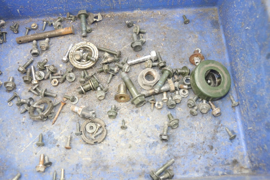 photo de BOLSA DE TORNILLERÍA TORNILLO KEEWAY RY6 2T 50 (2011 - 2019) - Detalle de la pieza