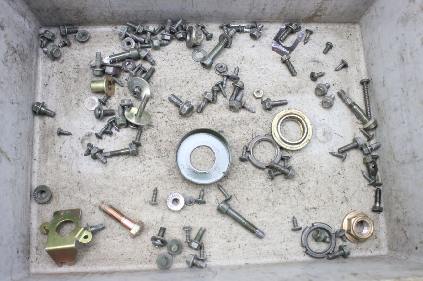 photo de BOLSA DE TORNILLERÍA TORNILLO KEEWAY RY6 2T 50 (2011 - 2019) - Detalle de la pieza