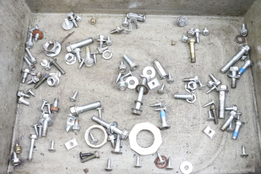 photo de BOLSA DE TORNILLERÍA TORNILLO JM MOTORS SANTANA 50 (2014 - 2023) - Detalle de la pieza