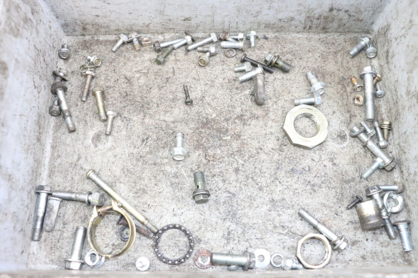 photo de BOLSA DE TORNILLERÍA TORNILLO JM MOTORS SANTANA 50 (2014 - 2023) - Vista principal